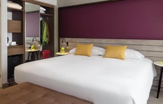 Mercure Ariosto Lima, Lima