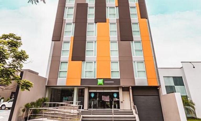 Ibis Styles Lima Benavides Miraflores, Lima