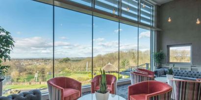 Lobby and coworking lounge at DoubleTree By Hilton Bristol South - Cadbury House.