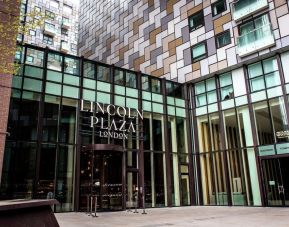 Hotel exterior at Lincoln Plaza London, Curio Collection By Hilton.