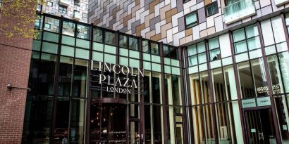 Hotel exterior at Lincoln Plaza London, Curio Collection By Hilton.