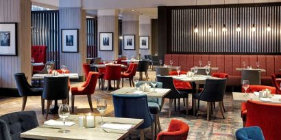 Dining area perfect for coworking at Doubletree by Hilton Glasgow Central.