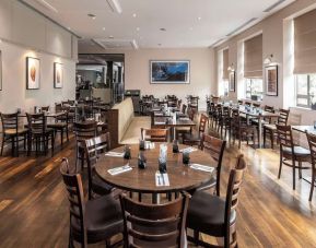 Dining area perfect for coworking at DoubleTree by Hilton Swindon.