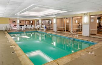 Large indoor pool at Comfort Suites Oakbrook Terrace.