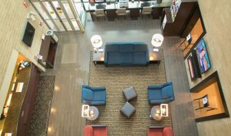 Lobby seating and lounge area at Comfort Suites Oakbrook Terrace.