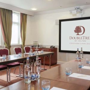 Professional meeting room at DoubleTree By Hilton Stratford-upon-Avon.