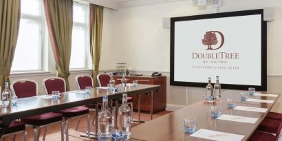 Professional meeting room at DoubleTree By Hilton Stratford-upon-Avon.