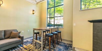 Bar area at Grand Park Hotel & Suites Downtown Vancouver.