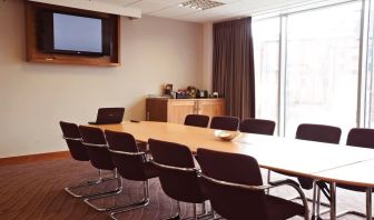 Professional meeting room at Leonardo Hotel Aberdeen.