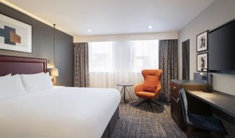 Day use room with natural light at Leonardo Royal Hotel Birmingham.
