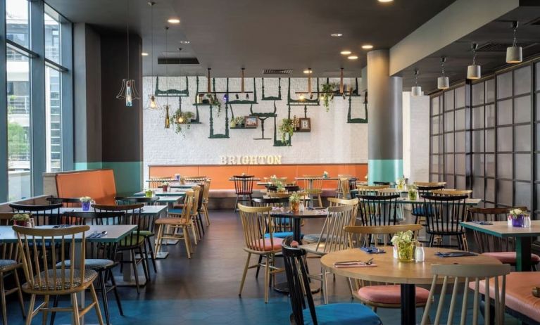 Dining area perfect for coworking at Leonardo Hotel Brighton.