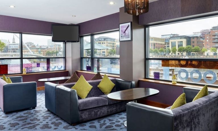 Hotel bar perfect for coworking at Leonardo Hotel Newcastle Quayside.