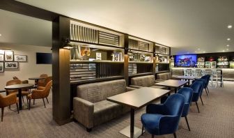 Hotel bar perfect for coworking at Leonardo Hotel And Conference Venue Hinckley Island.