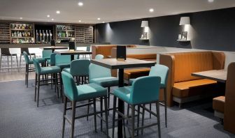 Hotel bar perfect for coworking at Leonardo Royal Hotel Oxford.