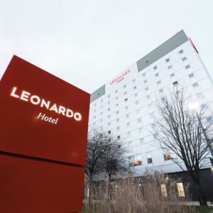 Hotel exterior Cozy dining at Leonardo Hotel Middlesbrough.