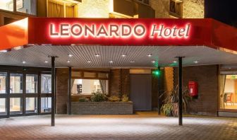 Hotel entrance at Leonardo Hotel Inverness.