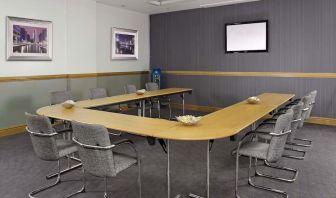 Professional meeting room at Leonardo Hotel Leeds.