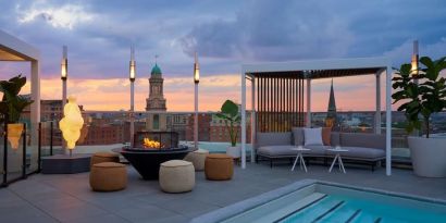 Outdoor pool and lounge at Hotel Zena Washington DC.