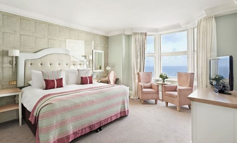 Day use room with natural light at The Grand Brighton.