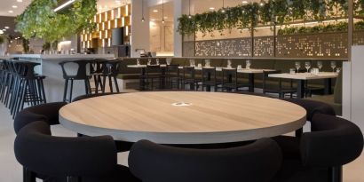 Dining area perfect for coworking at Leonardo Hotel Manchester Piccadilly. 