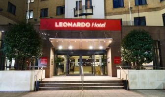 Hotel entrance at Leonardo Hotel Newcastle.