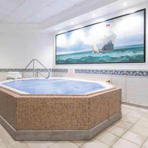 Spa tub available at Leonardo Hotel Southampton Grand Harbour.