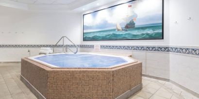 Spa tub available at Leonardo Hotel Southampton Grand Harbour.