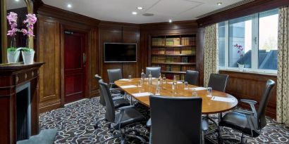 Professional meeting room at Leonardo Hotel Southampton Grand Harbour.