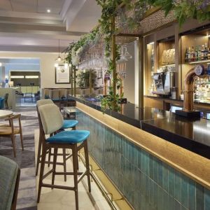 Hotel bar perfect for coworking at DoubleTree by Hilton Dartford Bridge.