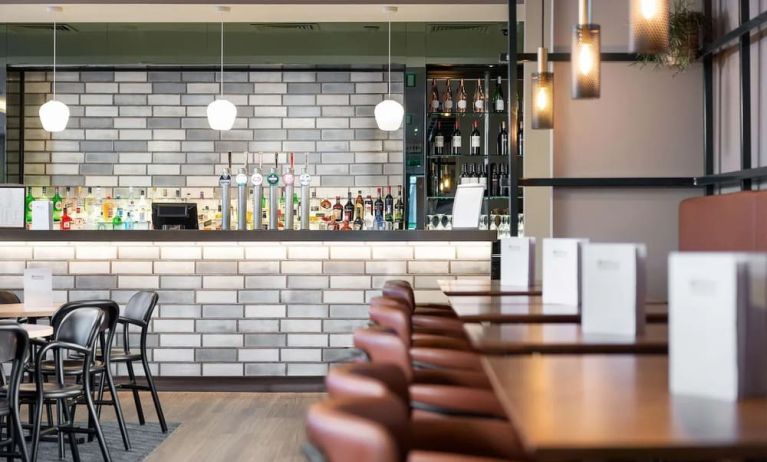 Hotel bar perfect for coworking at Hilton Garden Inn London Heathrow Airport.