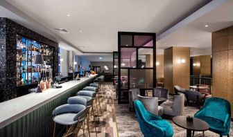 Hotel bar perfect for coworking at Hilton Edinburgh Carlton.