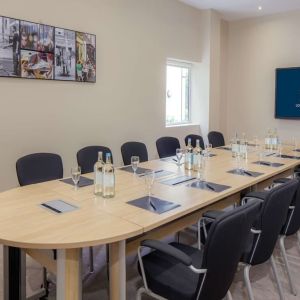 Professional meeting room at Hilton London Angel Islington.