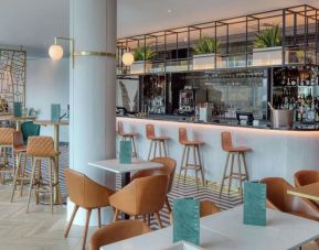 Hotel bar perfect for coworking at Hilton London Angel Islington.