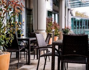 Terrace/patio at Hilton London Angel Islington.