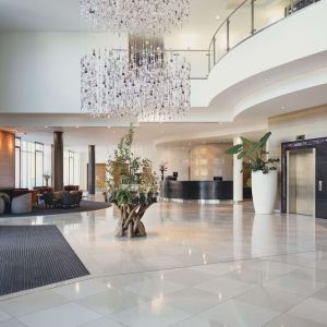 Elegant lobby workspace at the Hilton Reading.