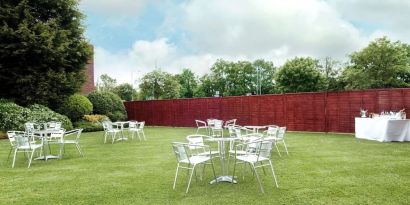 Outdoor sitting area and meeting facilitie at Hilton London Watford.