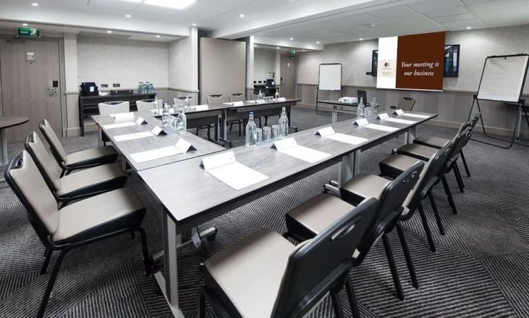 Professional meeting room at DoubleTree By Hilton Edinburgh Airport.