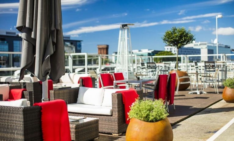 Terrace perfect for coworking at Hilton Garden Inn Glasgow City Centre.