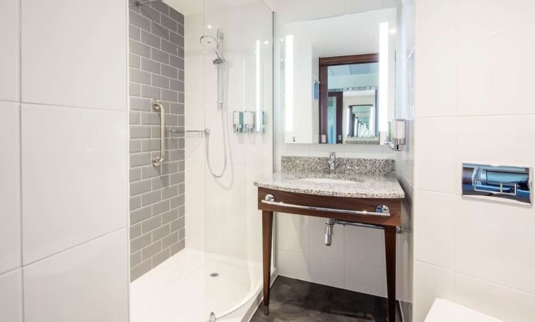 Guest bathroom with shower at Hampton By Hilton Humberside Airport.