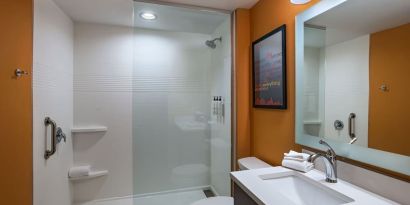 Guest bathroom at TownePlace Suites Edgewood Aberdeen.