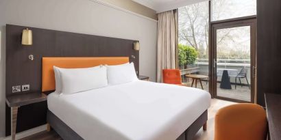 Day use room with balcony at DoubleTree By Hilton London - Hyde Park.