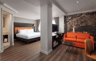 Spacious day use room with living area at DoubleTree By Hilton London - Hyde Park.