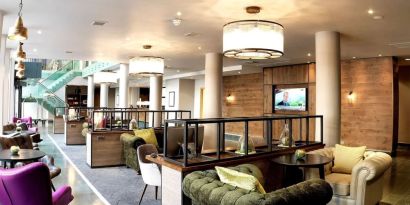 Comfortable lobby workspace at the Hilton Garden Inn Birmingham Brindleyplace.