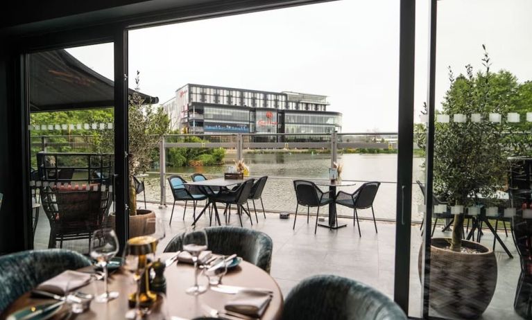 Beautiful veranda with lake view perfect for co-working at the Hilton Birmingham Metropole.