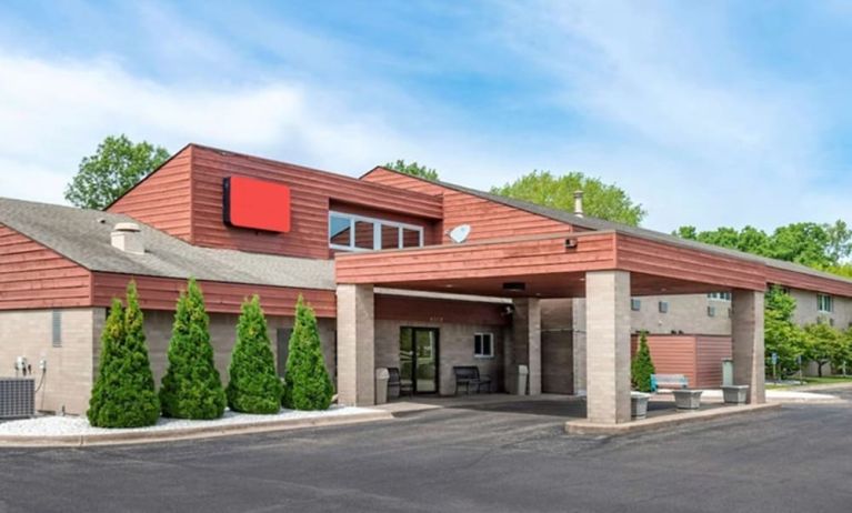 Hotel exterior at Coratel Inn & Suites By Jasper River Falls.