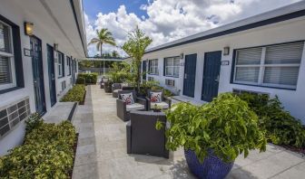 Relaxing outdoor terrace at Hollywood Beach Suites, A South Beach Group Hotel.