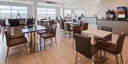 Restaurant area at Executive Residency By Best Western.