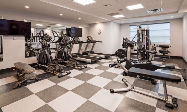 Fitness center fully equipped at Executive Residency By Best Western.