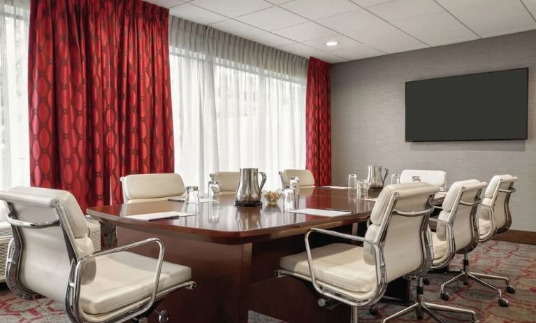 Meeting room at the Double Tree Toronto Airport West.