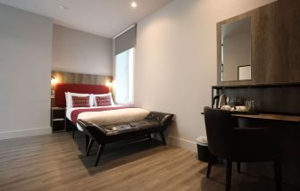 Spacious day use room at Euston Square Hotel.